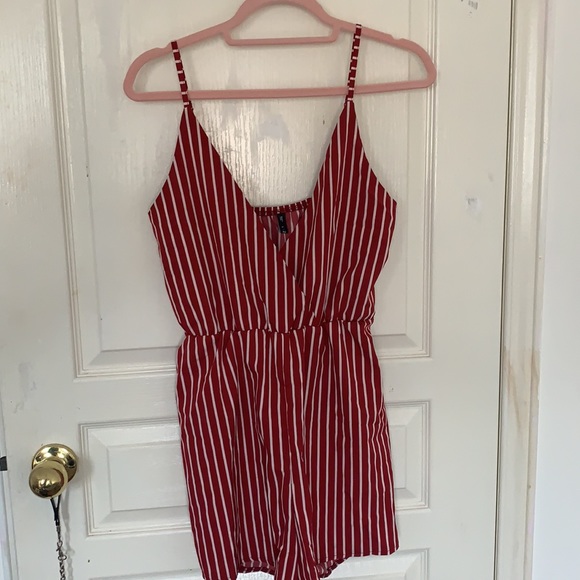 Red pin stripe jumper - Picture 2 of 3